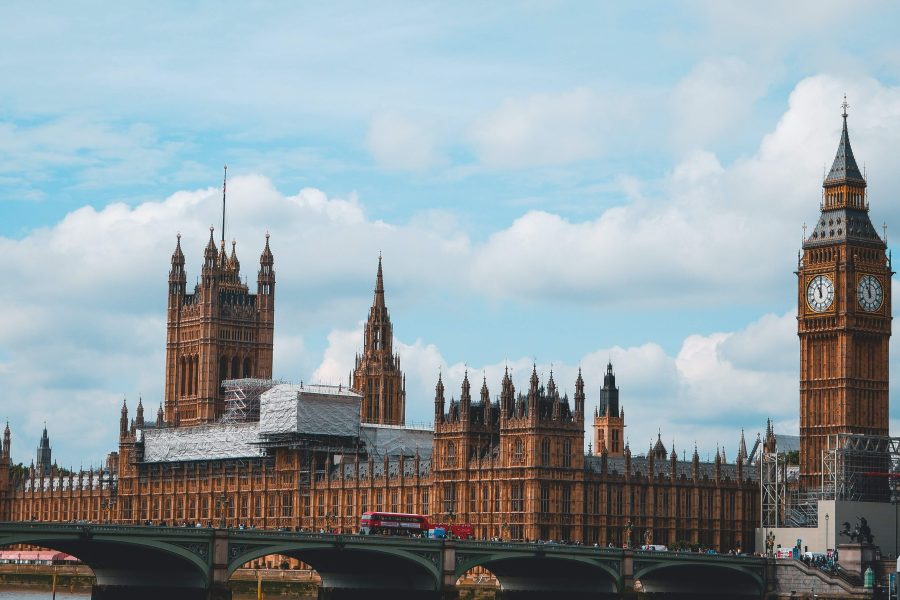 Houses of Parliament with Big Ben in London to represent the accessible transport policy commission