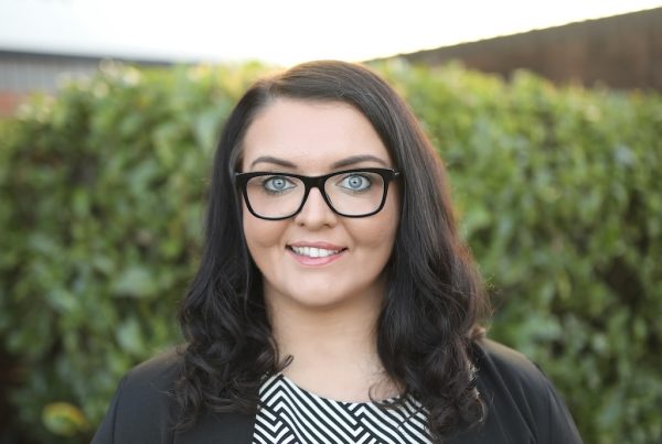 Emma Partlow headshot
