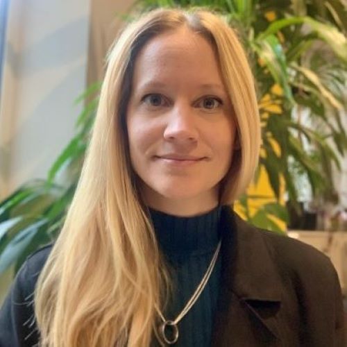 Melinda Matyas - Headshot