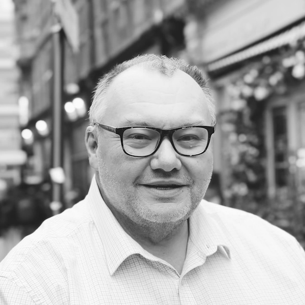 Barclay Davies headshot
